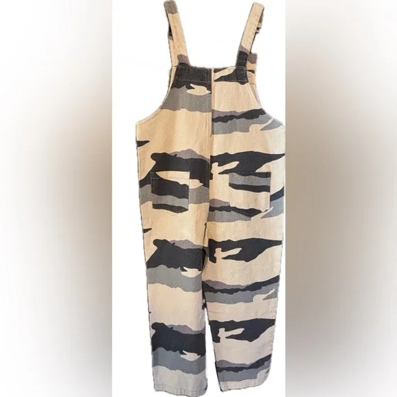 Easel Camouflage Print Overalls NWT - Picture 3 of 3